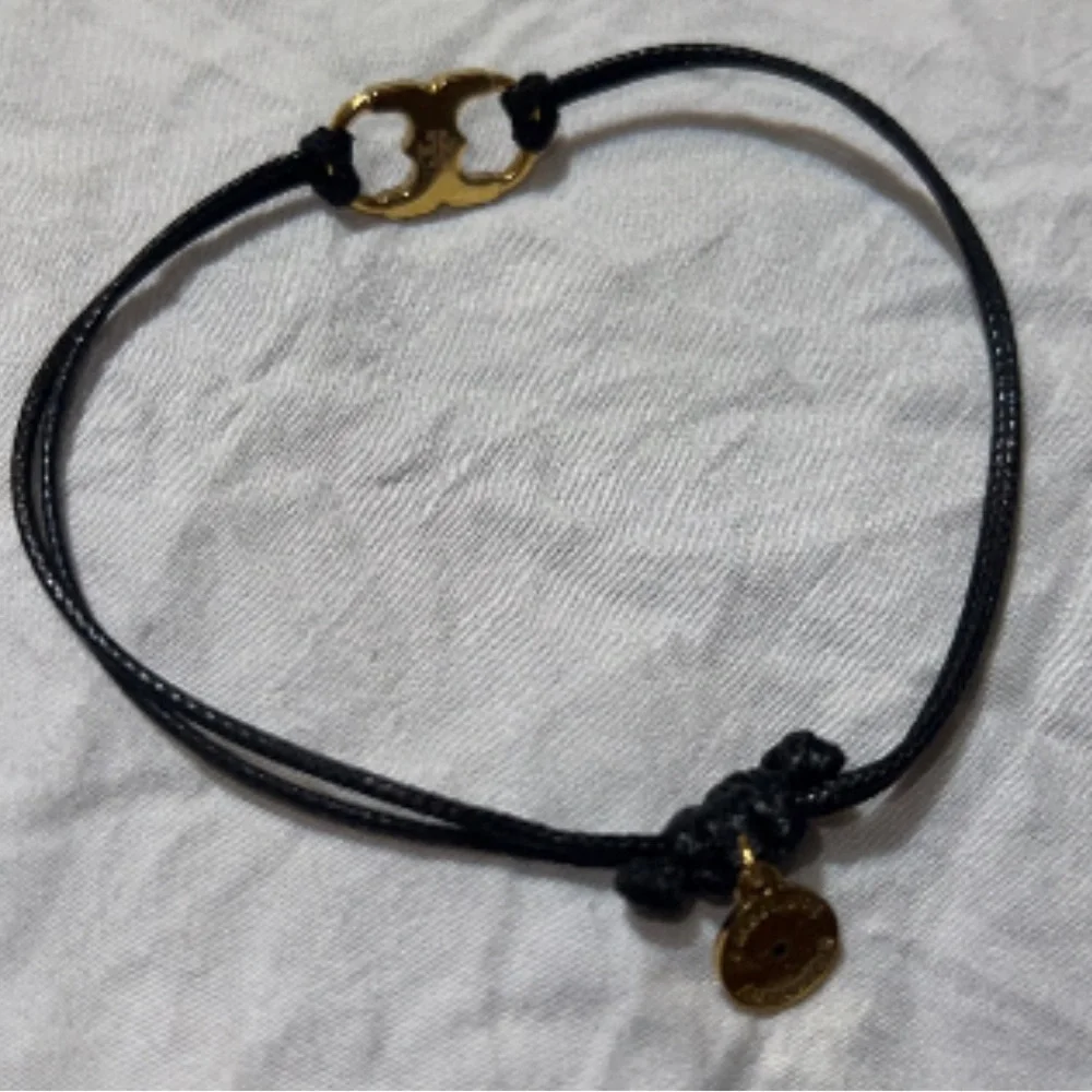 Tory Burch Black Embrace Cord Gold Logo Link Bracelet - Picture 7 of 7